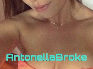 AntonellaBroke