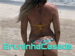 BruninhaCasada