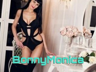 Bonny_Monica