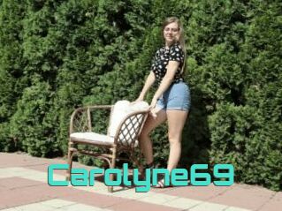 Carolyne69