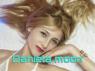 Daniela_moon
