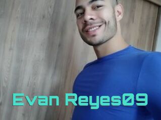 Evan_Reyes09