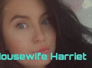 Housewife_Harriet