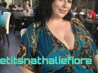 Hugetitsnathaliefiore