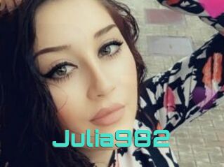 Julia982