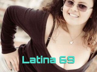 Latina_69