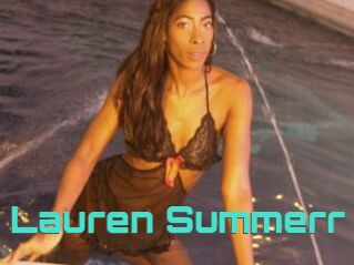 Lauren_Summerr