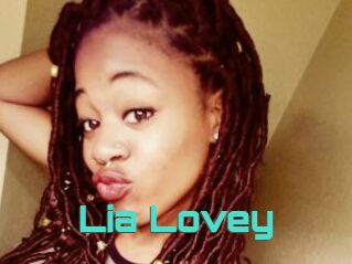 Lia_Lovey