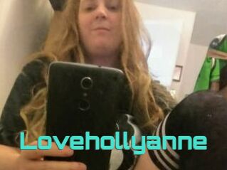 Lovehollyanne