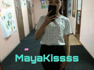MayaKissss