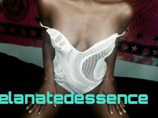 Melanatedessence