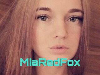 MiaRedFox
