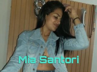 Mia_Santori