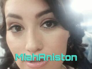 MiahAniston