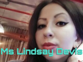 Ms_Lindsay_Devis
