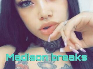 Madison_breaks