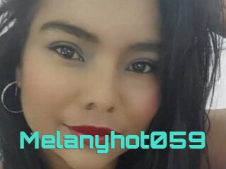 Melanyhot059