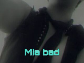 Mia_bad