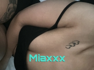 Miaxxx