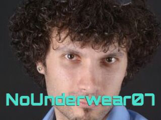 NoUnderwear07