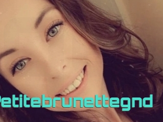 Petitebrunettegnd