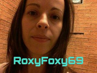 RoxyFoxy_69
