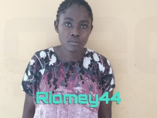 Riomey44