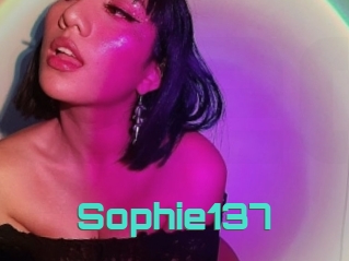 Sophie137