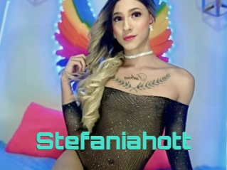 Stefaniahott