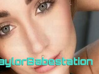 TiaTaylorBabestation