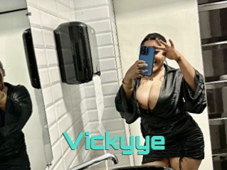 Vickyye
