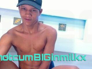 XhotcumBIGinmilkx