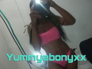 Yummyebonyxx